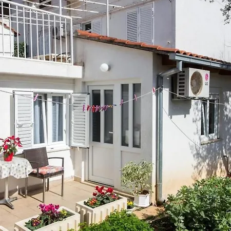 Nadalina- One Bedroom With Terrace Appartement *